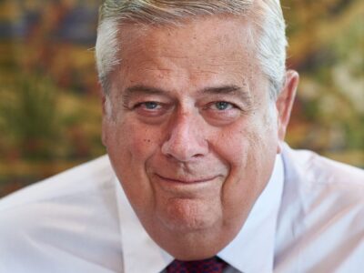 Robert L. Dilenschneider from the chest up